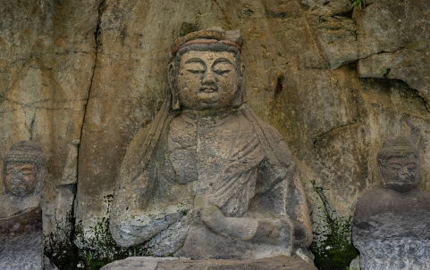 mortar and pestle buddhist